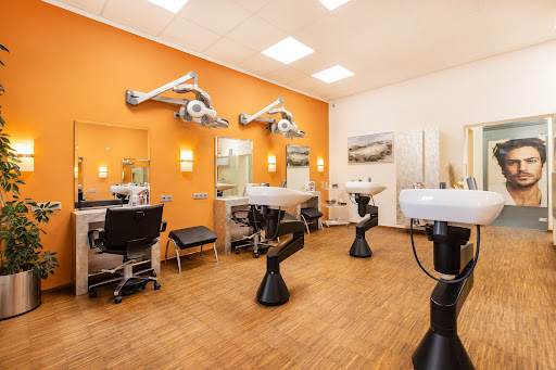 Haar Kosmetik Lounge Marina M. – Innsbruck