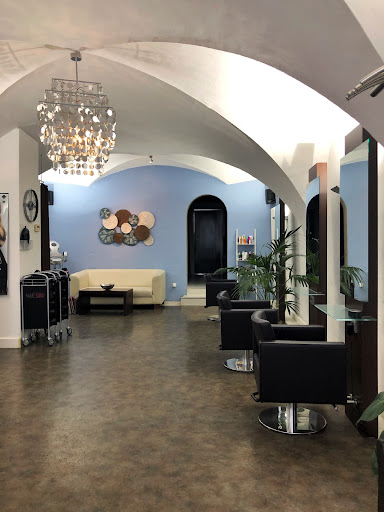 HAAR KUNST – Hof