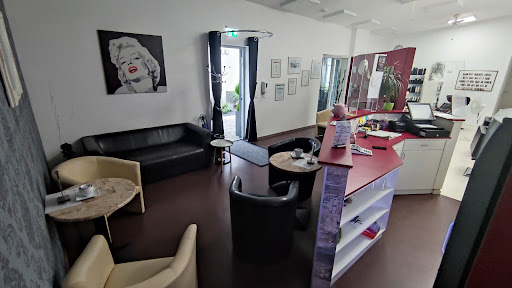 Haarstudio Dorli – Wampersdorf
