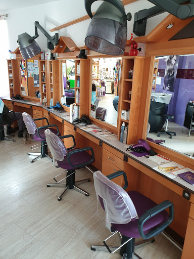 Hair & Beauty Makolm – Hausleiten