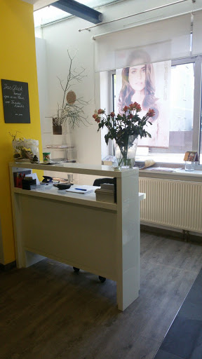 Hair2Hair – Friseursalon – Amstetten