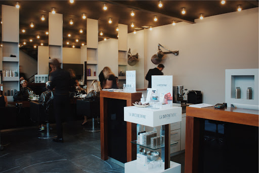 Hairdresser RONNI MAIER – Wiener Neustadt