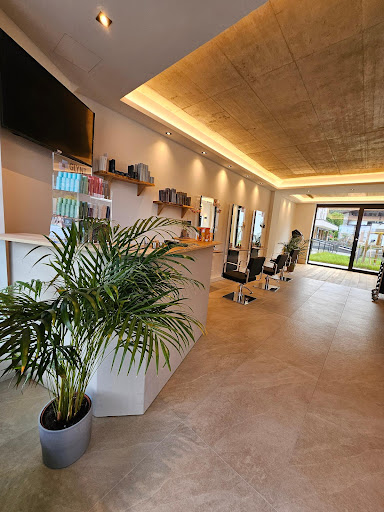 HAIRKUNST Salon & Styling – Erpfendorf