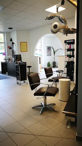 Hairlounge Auszeit – Limbach-Oberfrohna