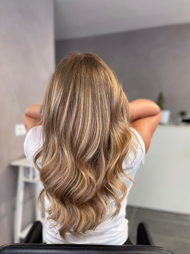 HAiR.SCHeR (Friseurstudio) – Stallhofen