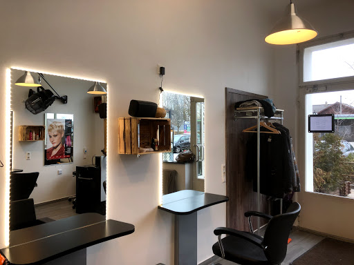 Haus & Hof Friseur Reithmayer – Der Salon – Klosterneuburg