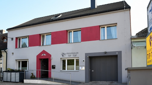 Karin Zuber Salon Tip-Top – General