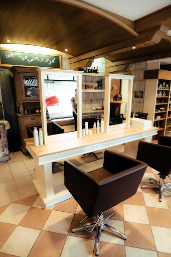 Kolmikov’s Hairclub & Barbershop – Sankt Wolfgang