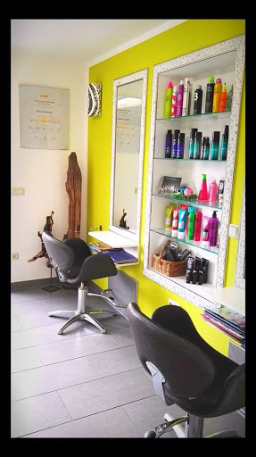 Kopfarbeit Friseur – Petersdorf