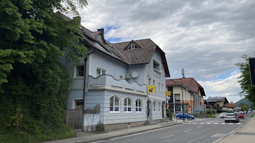 KRAFTHAAR Friseur- und Perückenstudio – Traunkirchen