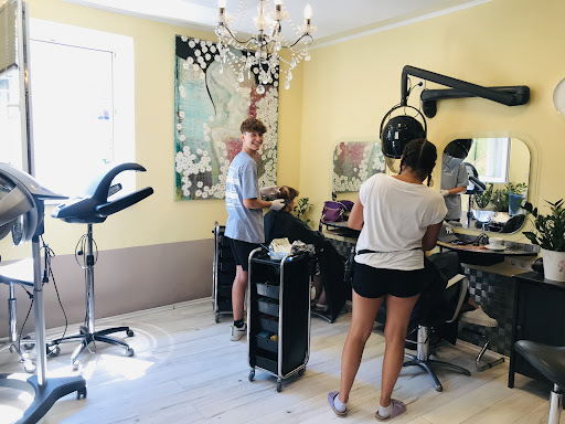 Kreativ Friseur – Ciesciutti Silvia – Ferlach