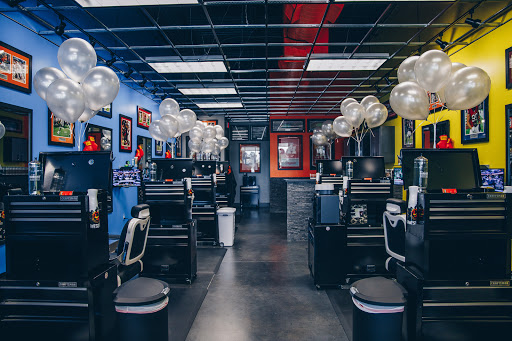 Lady Jane’s Haircuts for Men- Parker (Lincoln Ave & S Parker Rd) – Parker