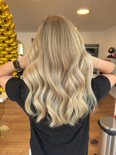 Medina Hair Studio – Fohnsdorf
