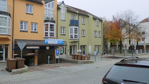 Ninas HairzWerk Inhaber Nina Kufner – Deggendorf