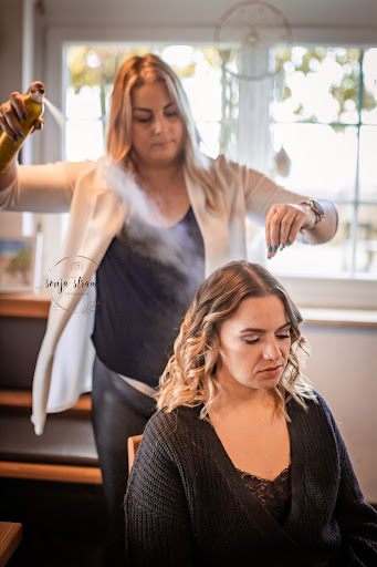 NP Hair & Make-up Artist – Gralla