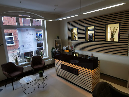 Salon Hairzlich – Sternberg
