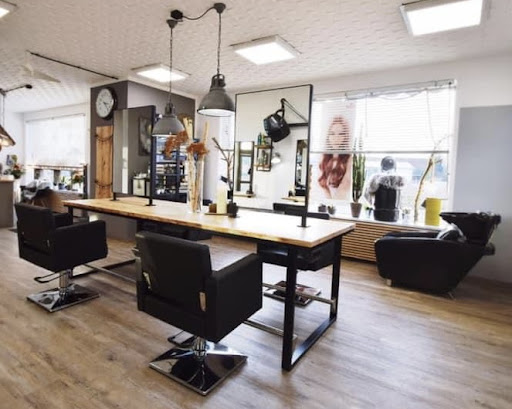 Schneidig Friseurhandwerk – Wallerfing