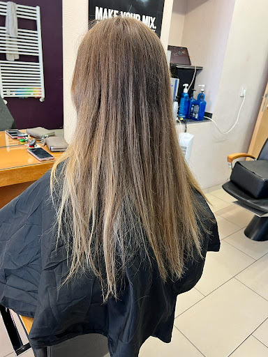 Tip Top Friseur – Schmelz