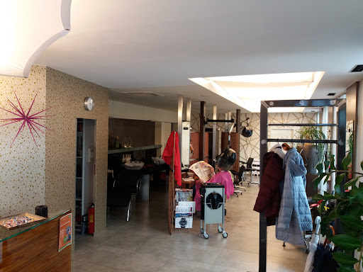 WELLKAMM Erika Grüll Friseurmeisterin – Tulln