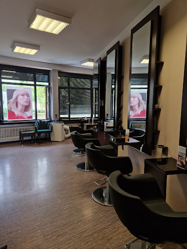 Wurzer Brigitte Friseur Salon – Pörnbach