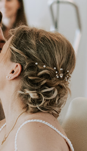 Zum haarigen Dirndl – Köttmannsdorf